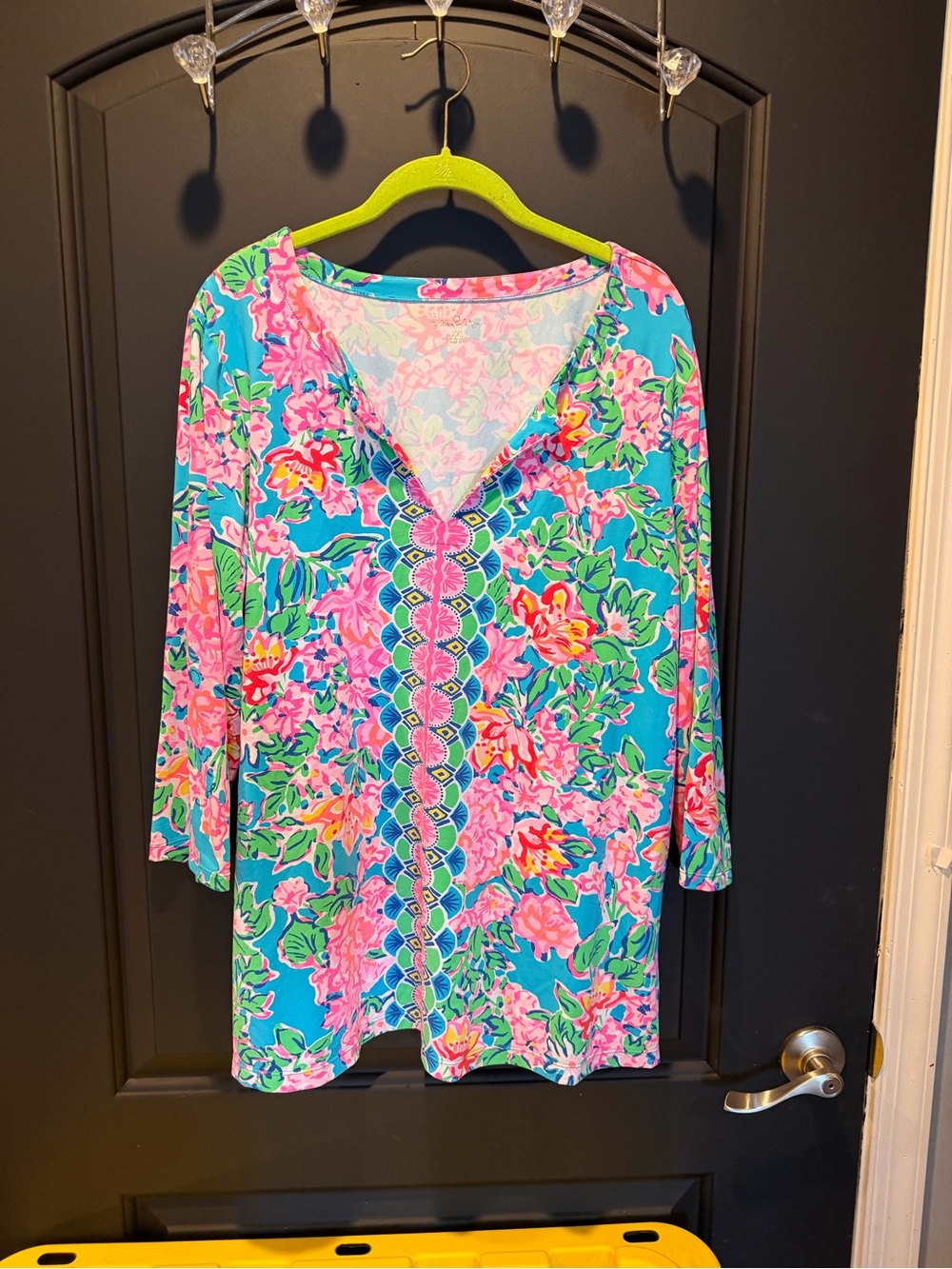 Lilly Pulitzer ChillyLilly Blue Floral V-Neck Tunic with Pink & Green Accents